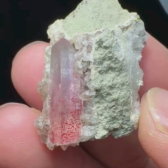 Quartz fraise rouge 11 g vidéo.
