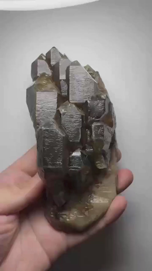 Quartz fumé avec améthyste 756 g