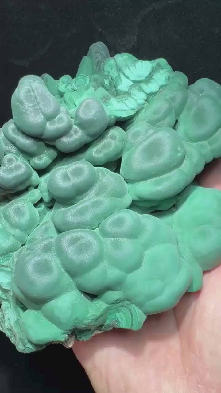 Malachite botryoïdale 1493 g vidéo.