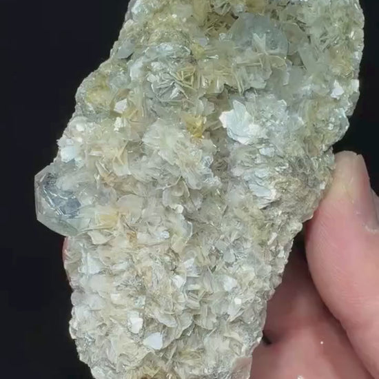 Aigue-marine avec muscovite 186 g vidéo.