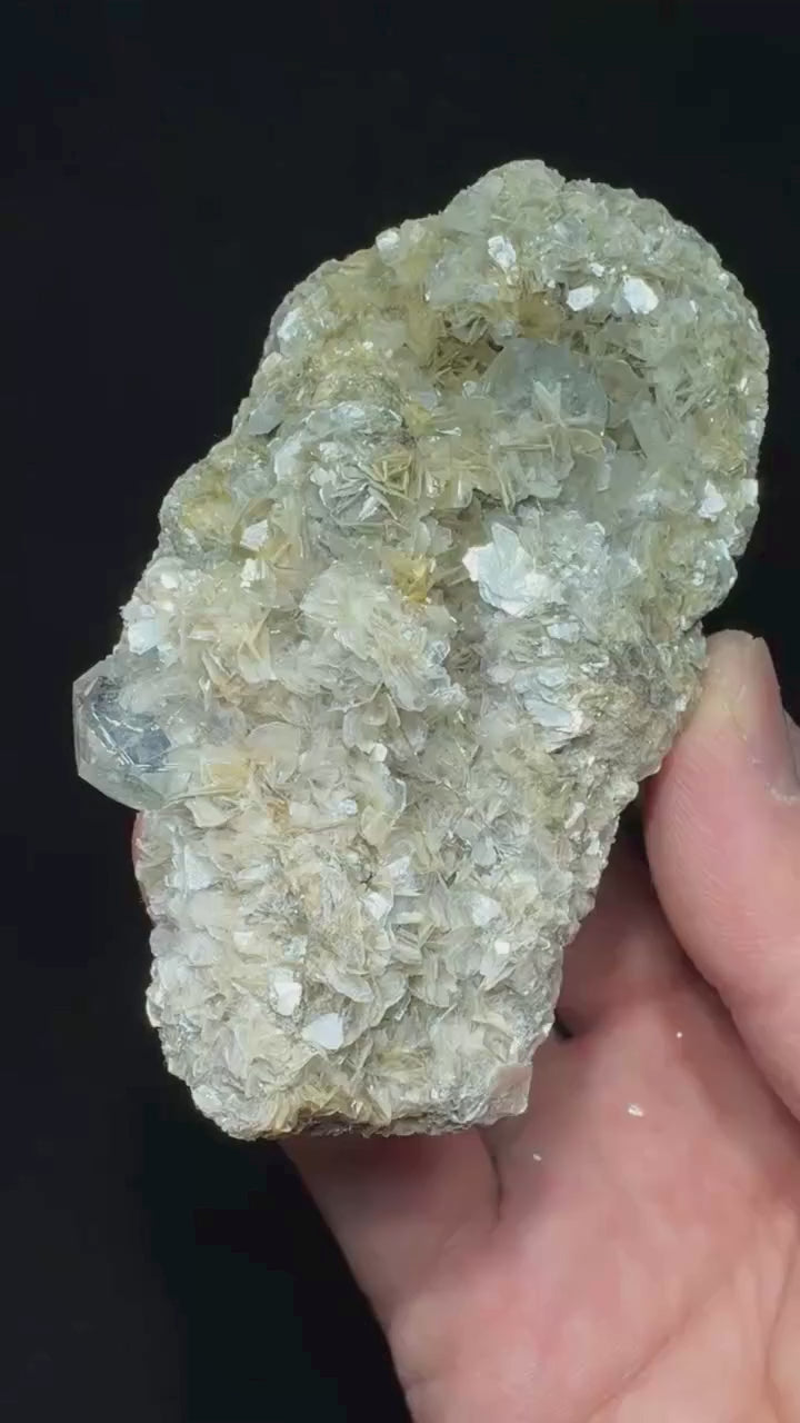 Aigue-marine avec muscovite 186 g vidéo.