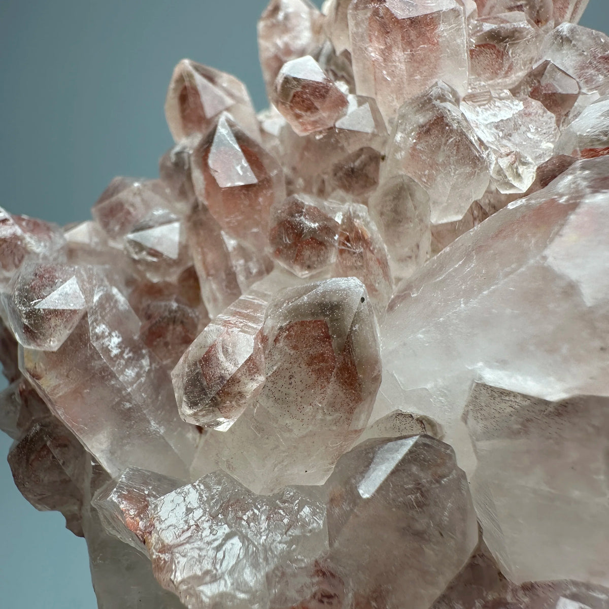 Quartz à inclusions d'hématite 159 g photo 3.