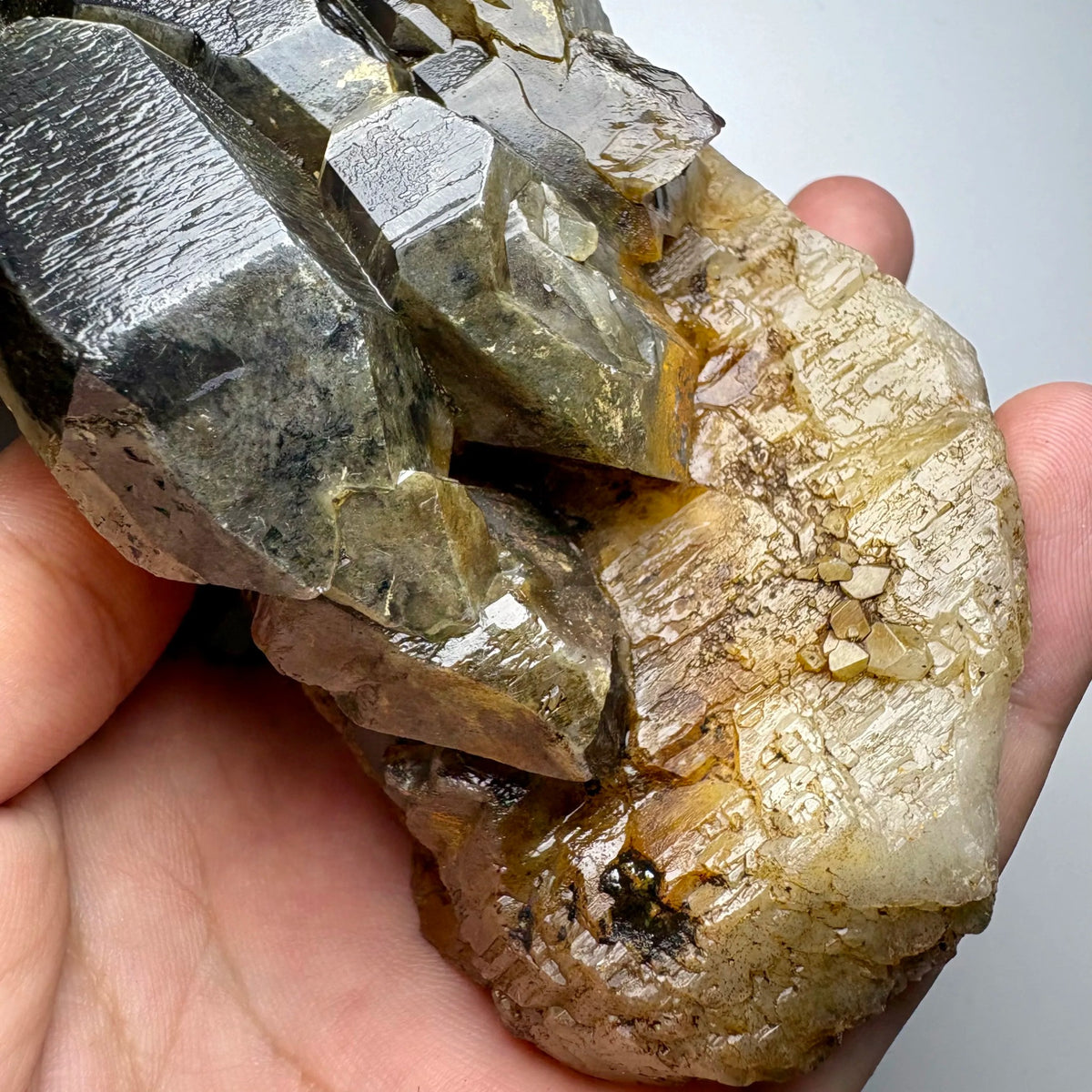 Quartz fumé avec améthyste 756 g photo 3.