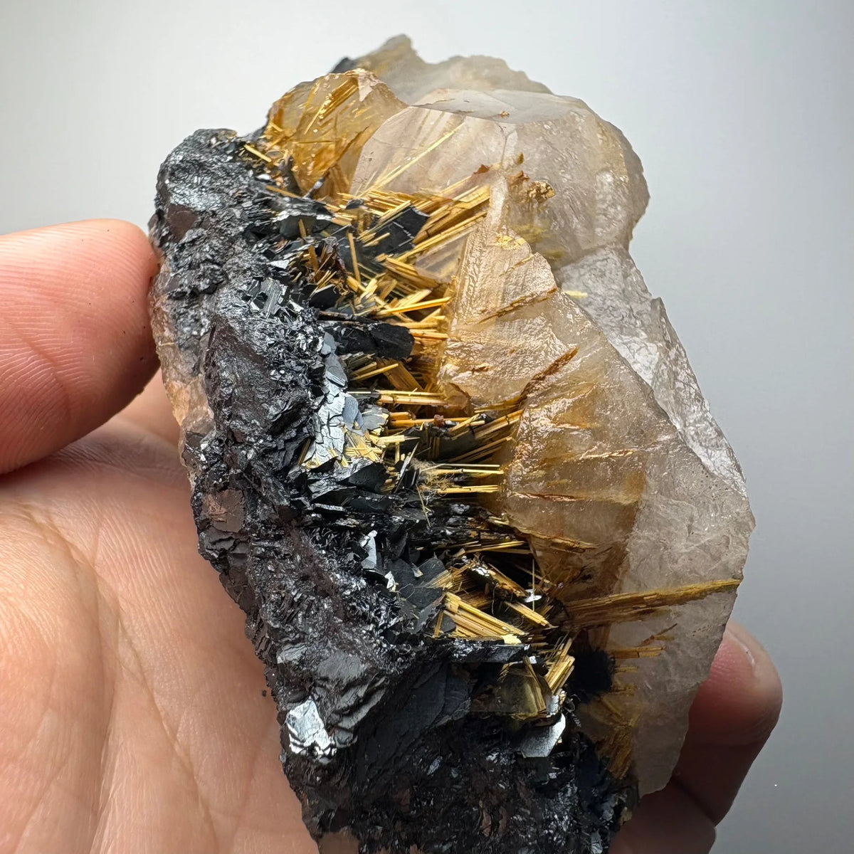 Rutile doré sur hématite avec quartz 396 g photo 3.