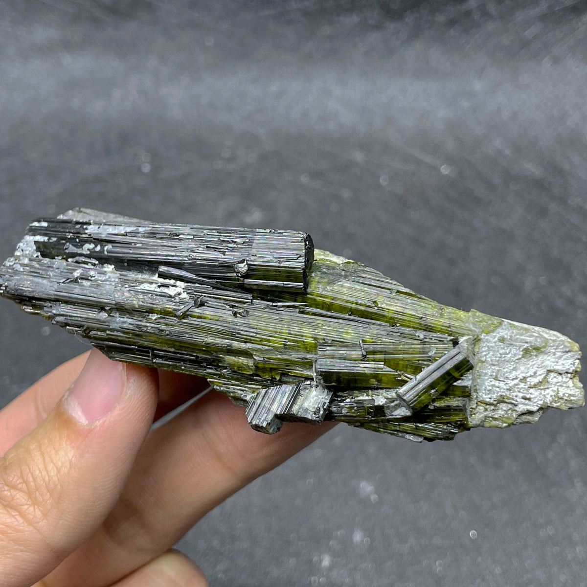 Tourmaline verte photo 4.
